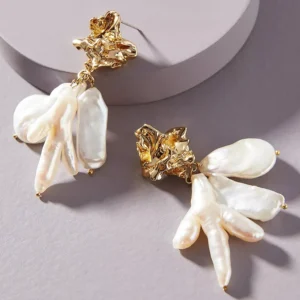Meredith's Oceanic Symphony: Coral Pearl Drop Earrings - Where Elegance Meets the Coastal Breeze
